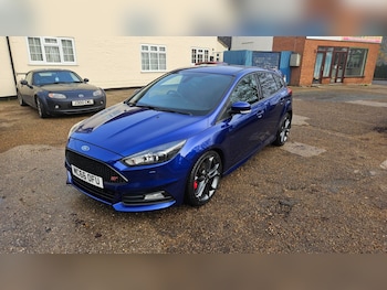 Used Ford Focus 2017 for sale - 76791259: Photo