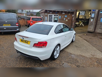 Used BMW 1 Series 2011 for sale - 76449233: Photo