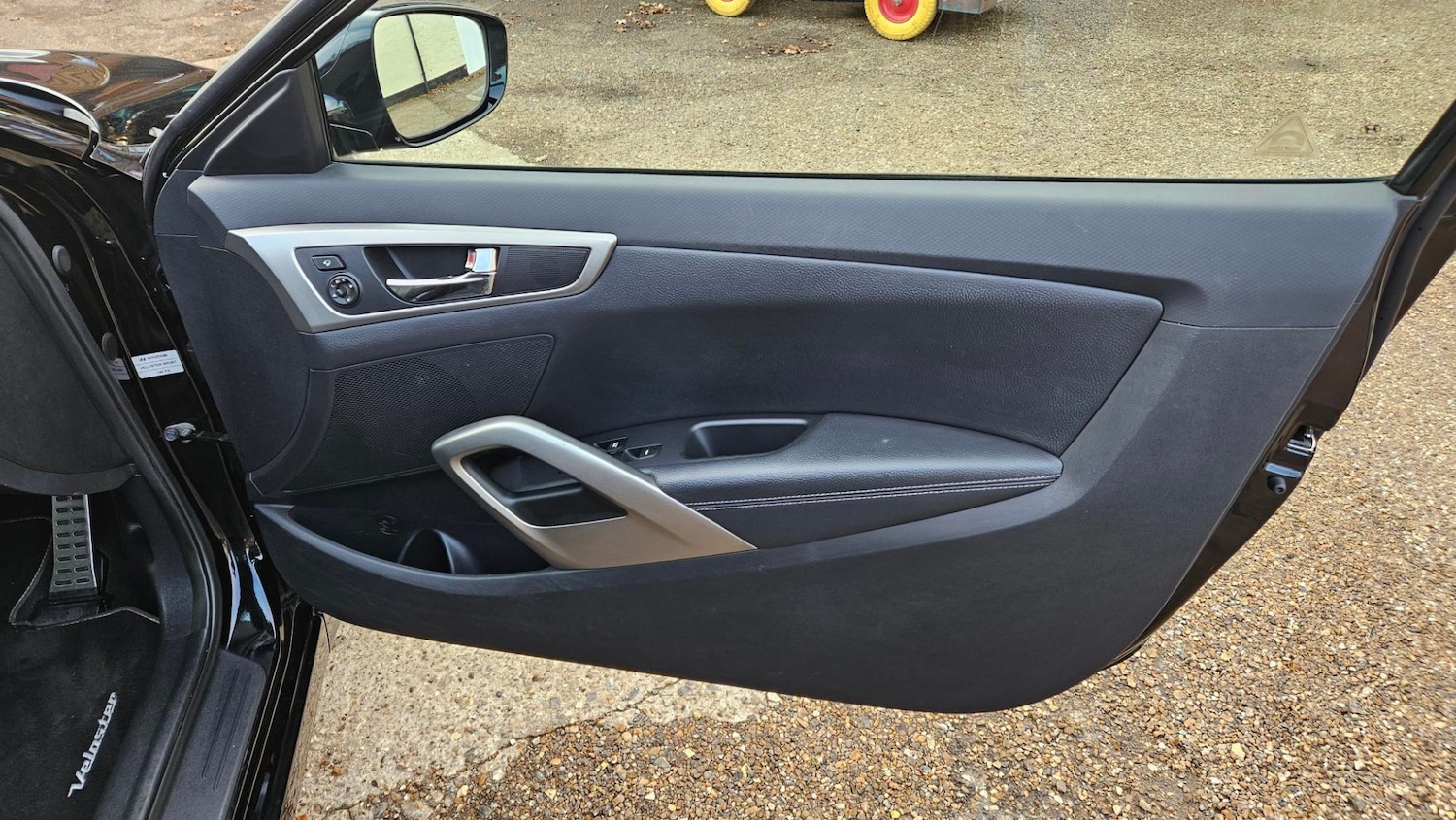 Used Hyundai Veloster 2013 for sale - 76638923: Photo 5