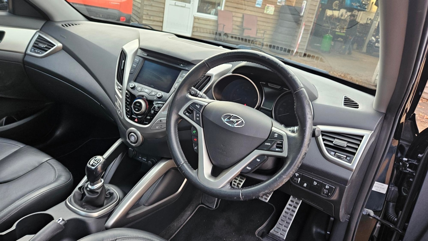 Used Hyundai Veloster 2013 for sale - 76638923: Photo 7