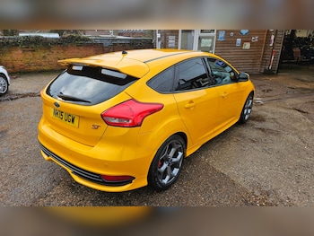 Used Ford Focus 2015 for sale - 77489967: Photo