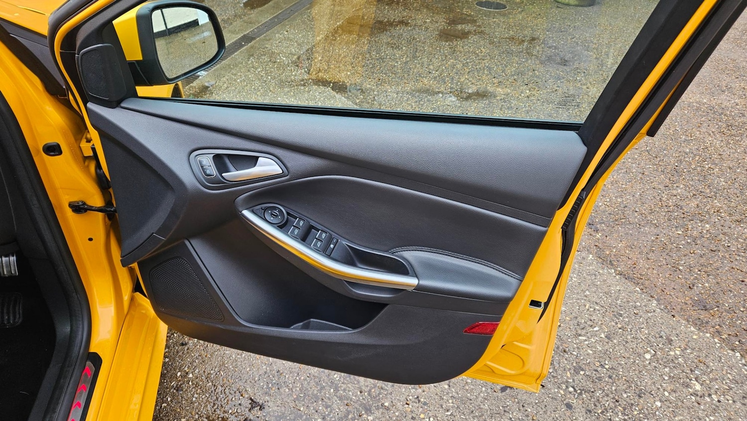 Used Ford Focus 2015 for sale - 77489967: Photo 5