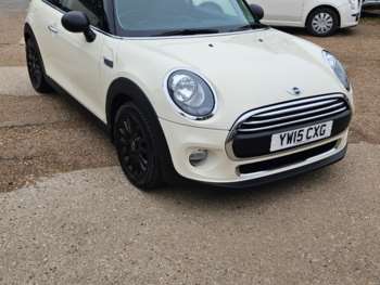 2015 (15) - 1.5 One D 3dr