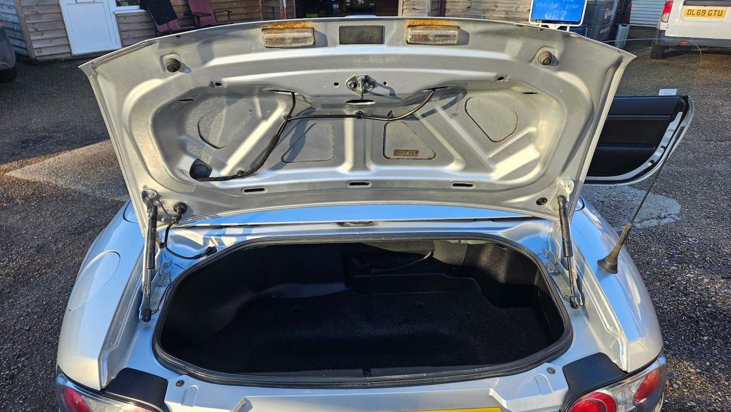 Used Mazda MX-5 2008 for sale - 77568448: Photo 8