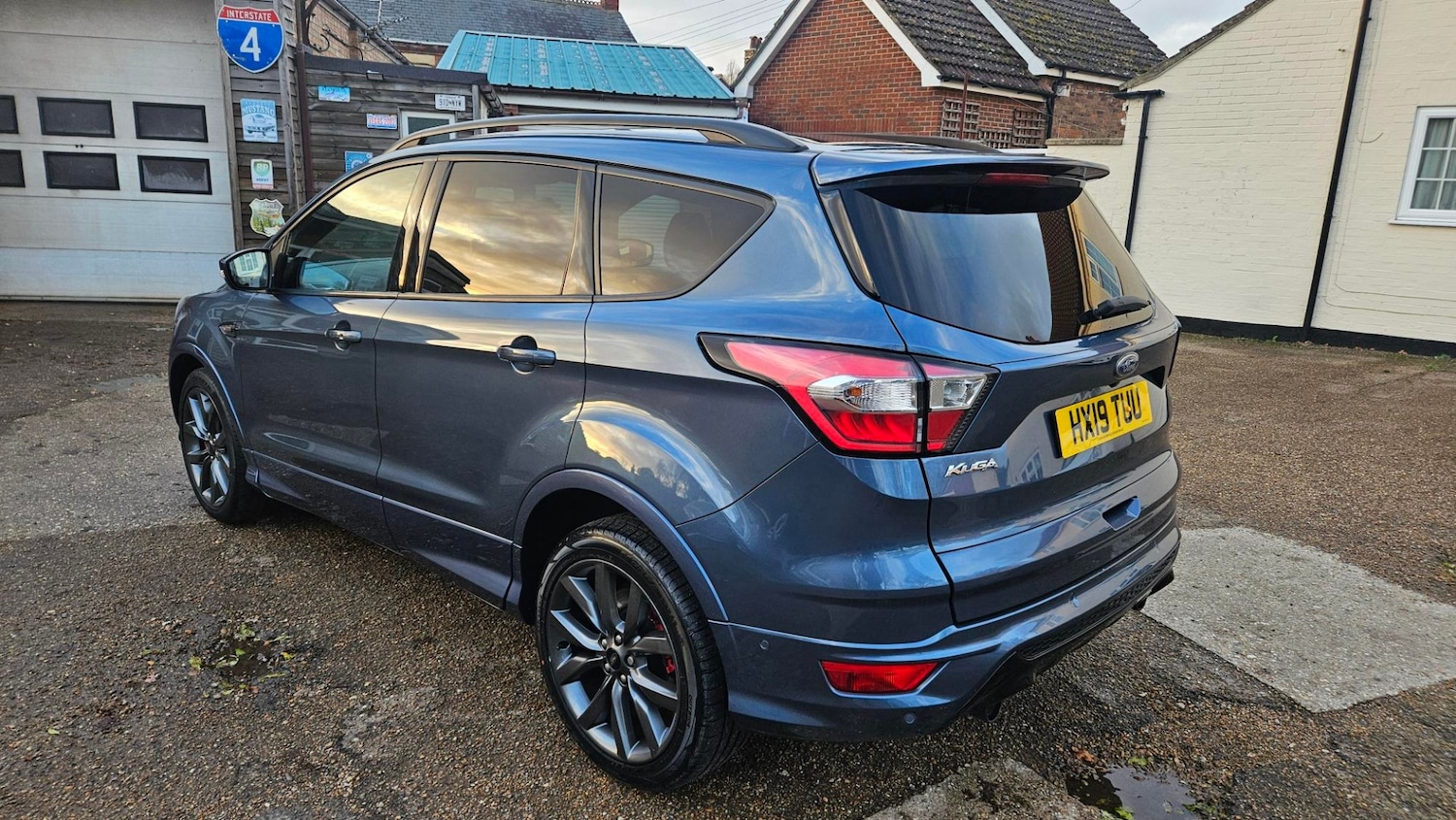 Used Ford Kuga 2019 for sale - 76858636: Photo 3