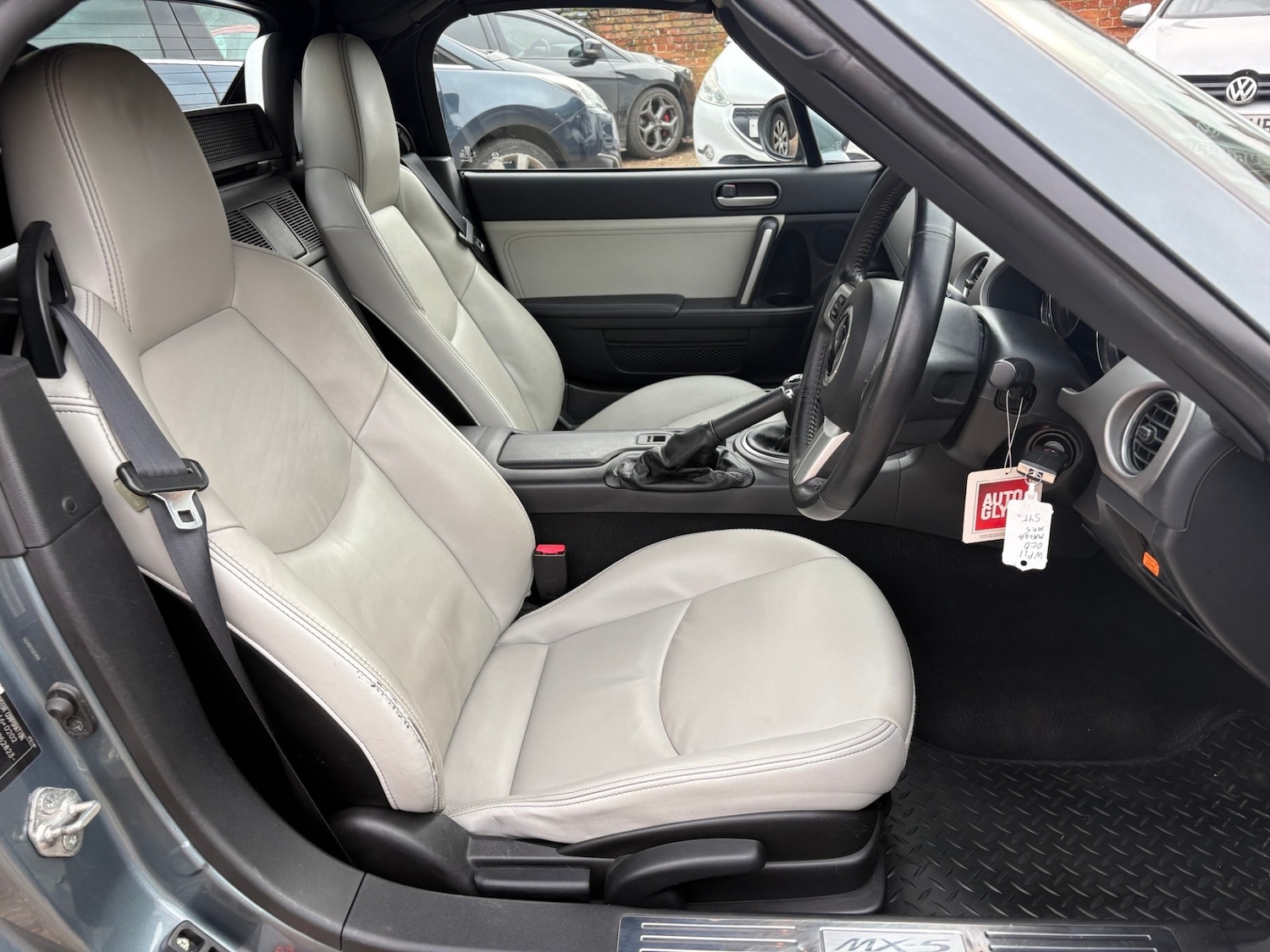 Used Mazda MX-5 2011 for sale - 77591493: Photo 6