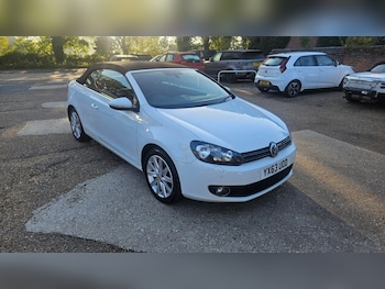 Volkswagen - Golf