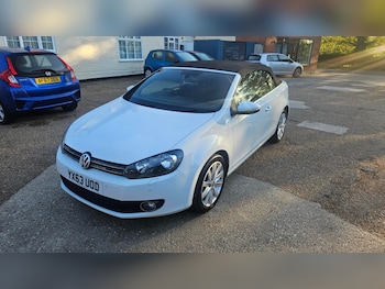 Used Volkswagen Golf 2013 for sale - 76100944: Photo