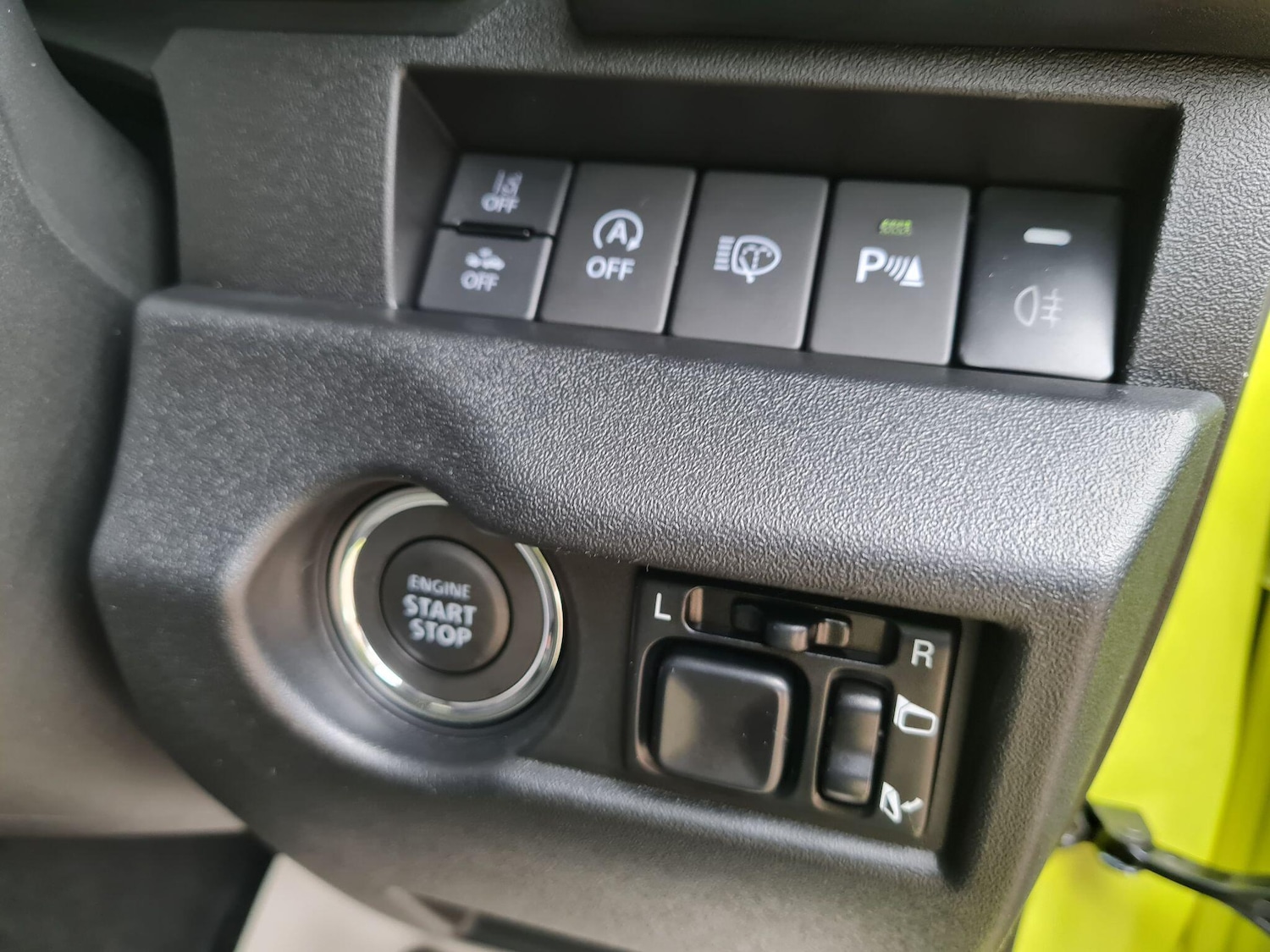 Used Suzuki Jimny for sale - 77853370: Photo 17