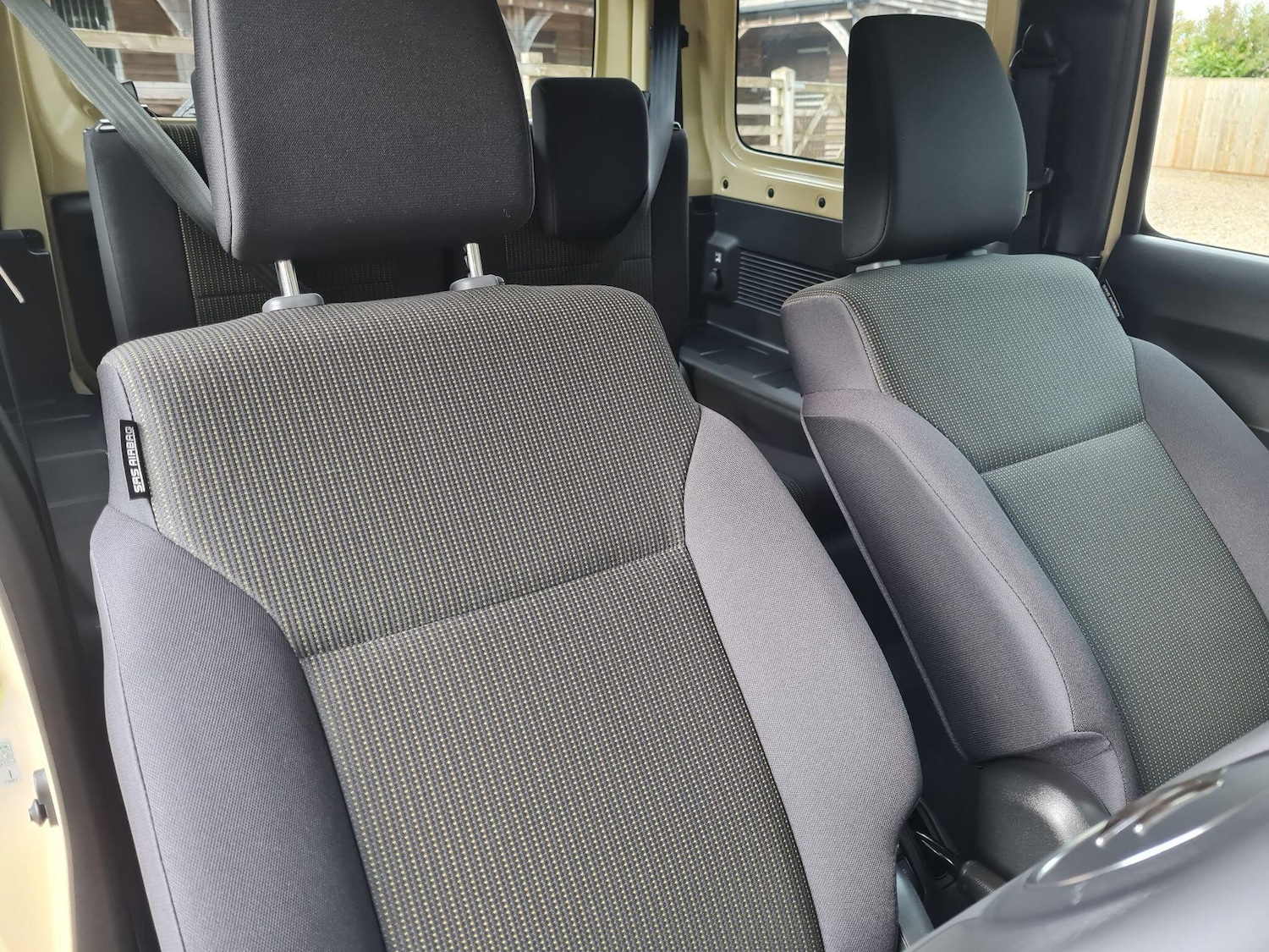 Used Suzuki Jimny for sale - 76754433: Photo 12