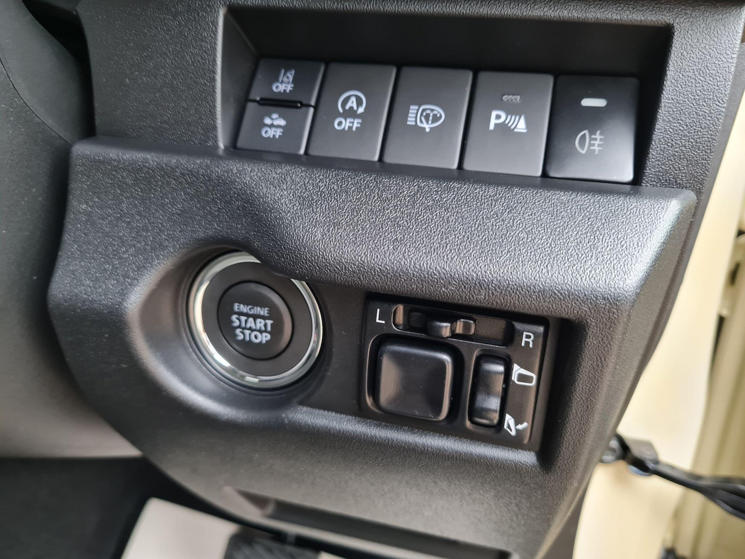 Used Suzuki Jimny for sale - 76754433: Photo 15