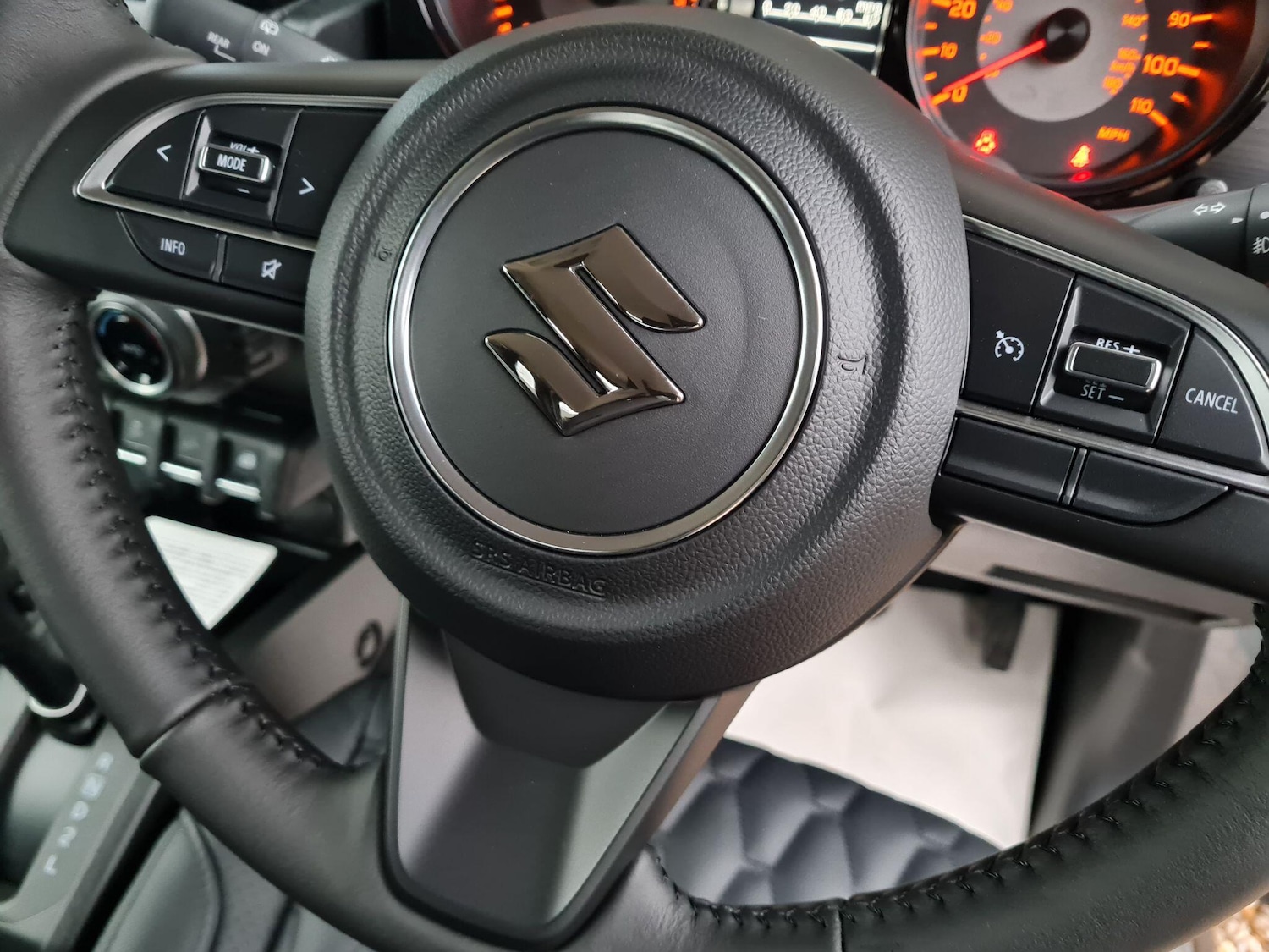 Used Suzuki Jimny for sale - 77057582: Photo 15