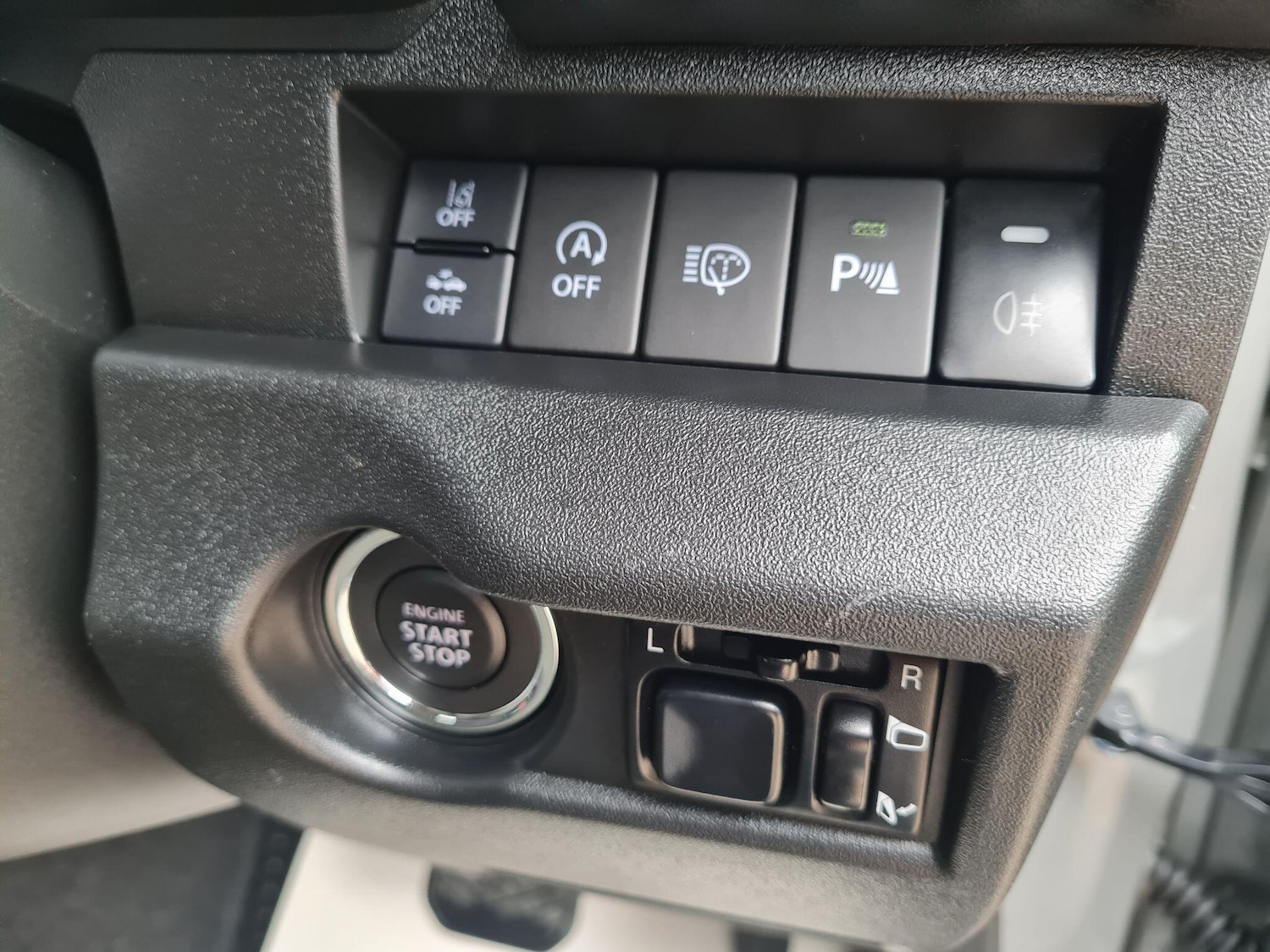 Used Suzuki Jimny for sale - 77057582: Photo 16