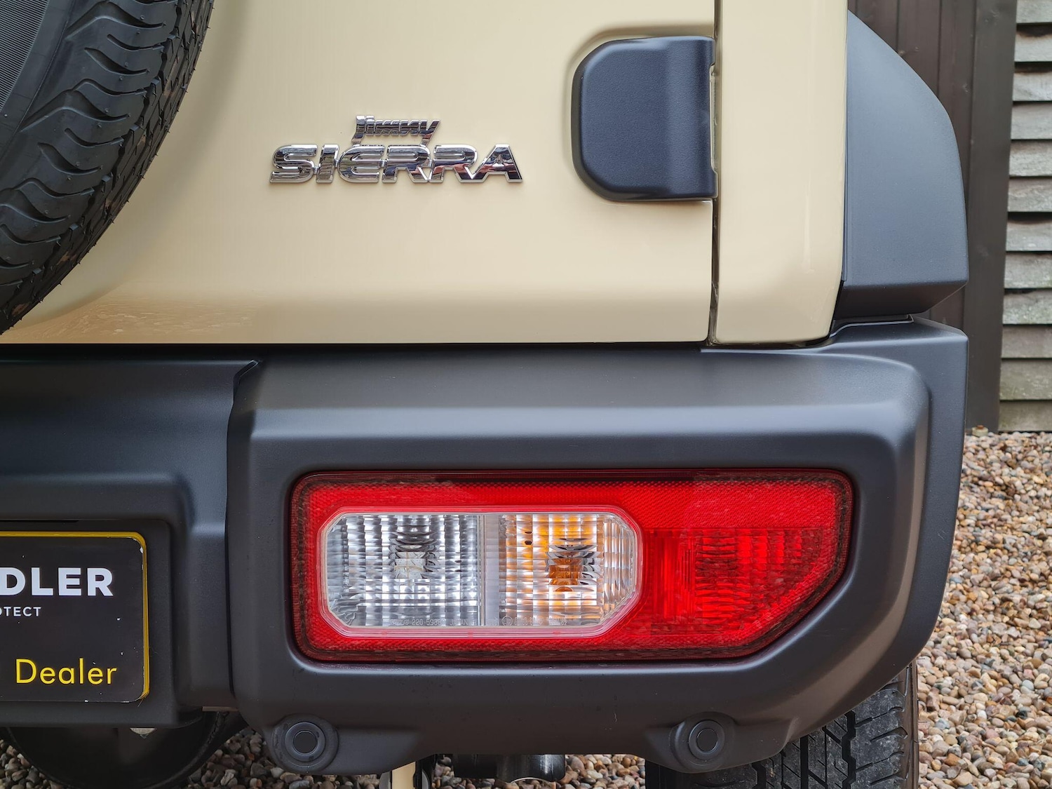 Used Suzuki Jimny for sale - 77331490: Photo 24