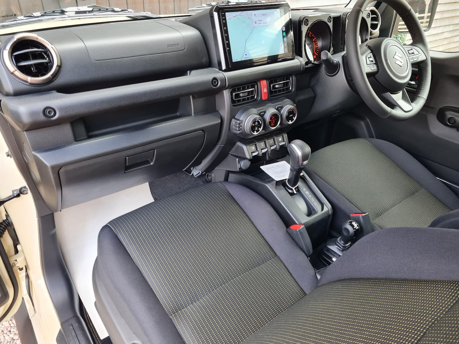 Used Suzuki Jimny 2025 for sale - 76754436: Photo 5