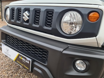 Used Suzuki Jimny 2023 for sale - 77793613: Photo