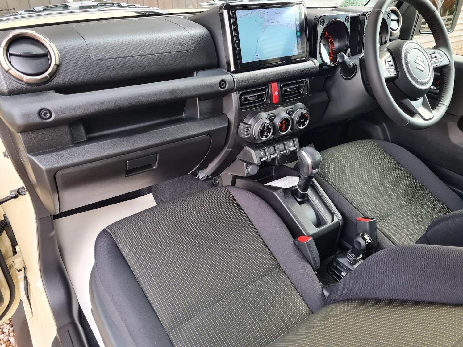 Used Suzuki Jimny for sale - 76754434: Photo 6