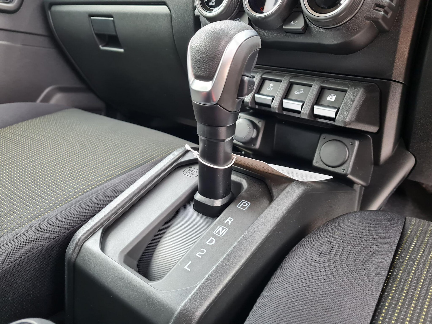 Used Suzuki Jimny for sale - 77330728: Photo 14