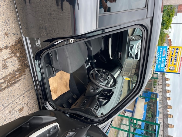 Used Suzuki Swift 2019 for sale - 67864692: Photo 4