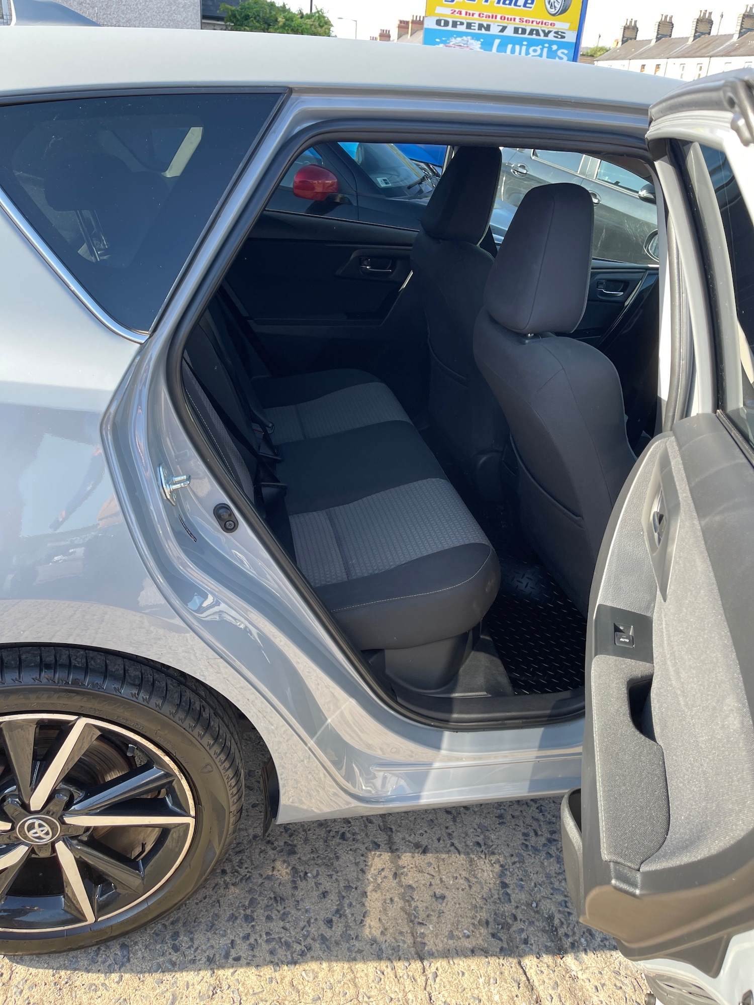 Vehicle 4