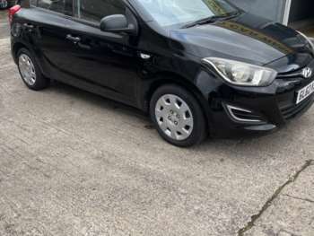 Used Hyundai i20 2013 for sale - 71322175: Photo