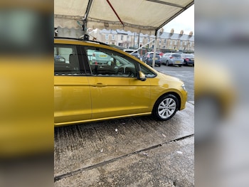 Used Volkswagen Golf SV 2018 for sale - 77460347: Photo