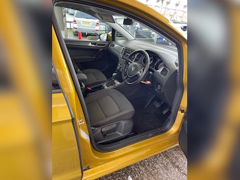 Used Volkswagen Golf SV 2018 for sale - 77460347: Photo