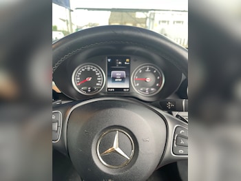 Used Mercedes-Benz C Class 2016 for sale - 77460505: Photo