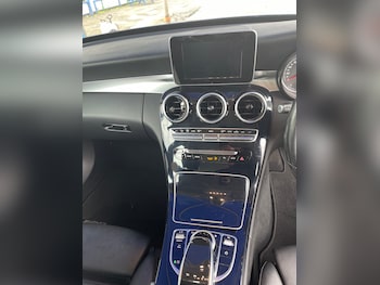 Used Mercedes-Benz C Class 2016 for sale - 77460505: Photo