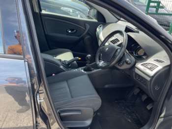 Used Renault Megane 2013 for sale - 71094158: Photo