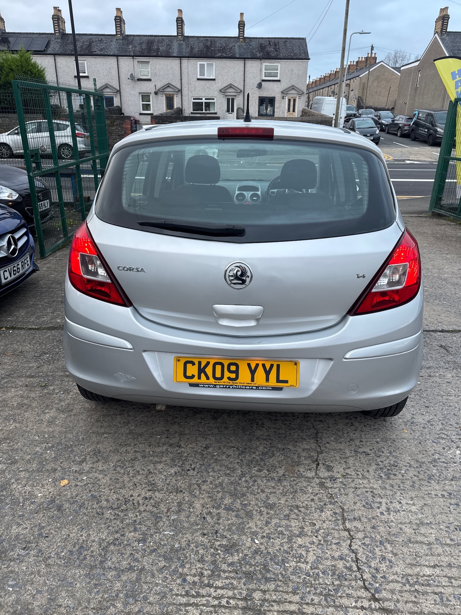 Used Vauxhall Corsa 2009 for sale - 76594508: Photo 6