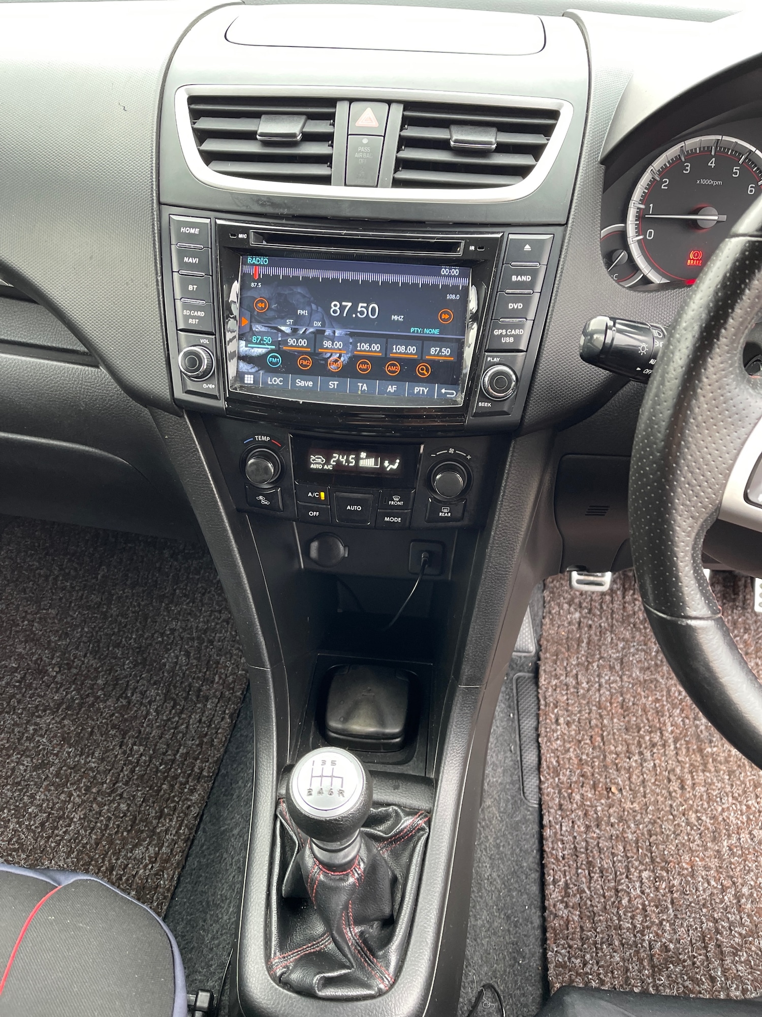 Used Suzuki Swift 2013 for sale - 77474892: Photo 7