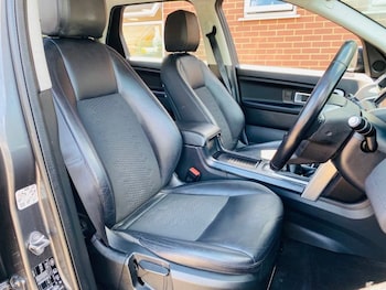 Used Land Rover Discovery Sport 2018 for sale - 76235354: Photo