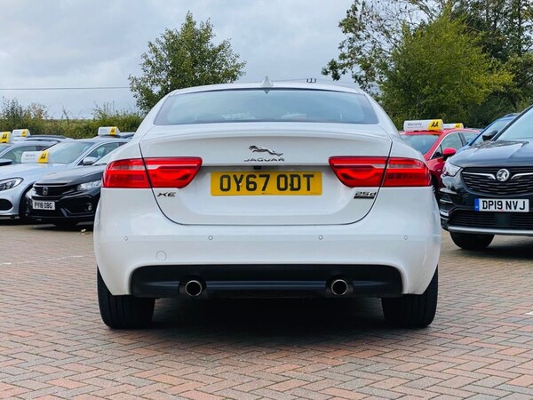 Used Jaguar XE 2017 for sale - 76173313: Photo 9