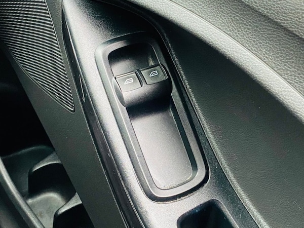 Used Ford Ka+ 2018 for sale - 75853352: Photo 24
