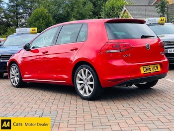 Used Volkswagen Golf 2016 for sale - 75456596: Photo