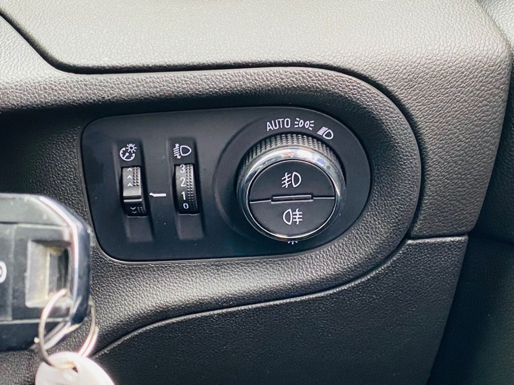 Used Vauxhall Grandland X 2018 for sale - 76095825: Photo 16