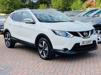 Used Nissan Qashqai 2015 for sale - 75854610: Photo