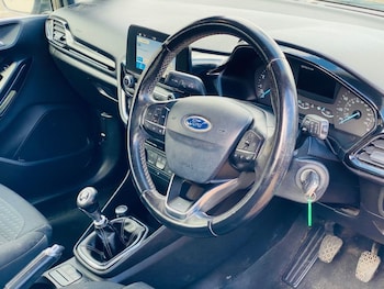 Used Ford Fiesta 2017 for sale - 75986188: Photo