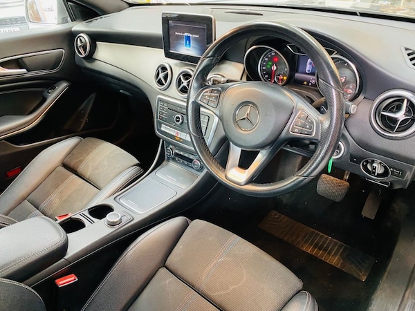 Used Mercedes-Benz CLA 2017 for sale - 76173305: Photo 2