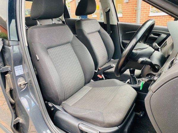Used Volkswagen Polo 2016 for sale - 75896009: Photo 4