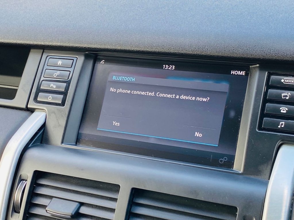 Used Land Rover Discovery Sport 2018 for sale - 76520473: Photo 28