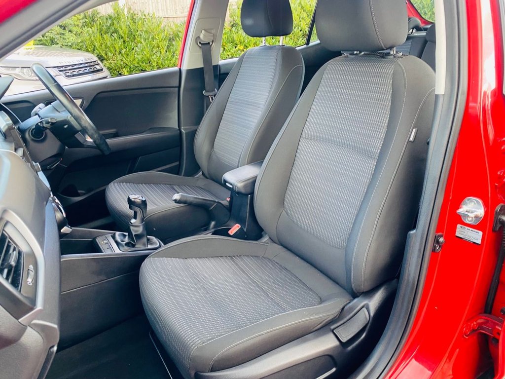 Used Kia Stonic 2018 for sale - 75985872: Photo 11