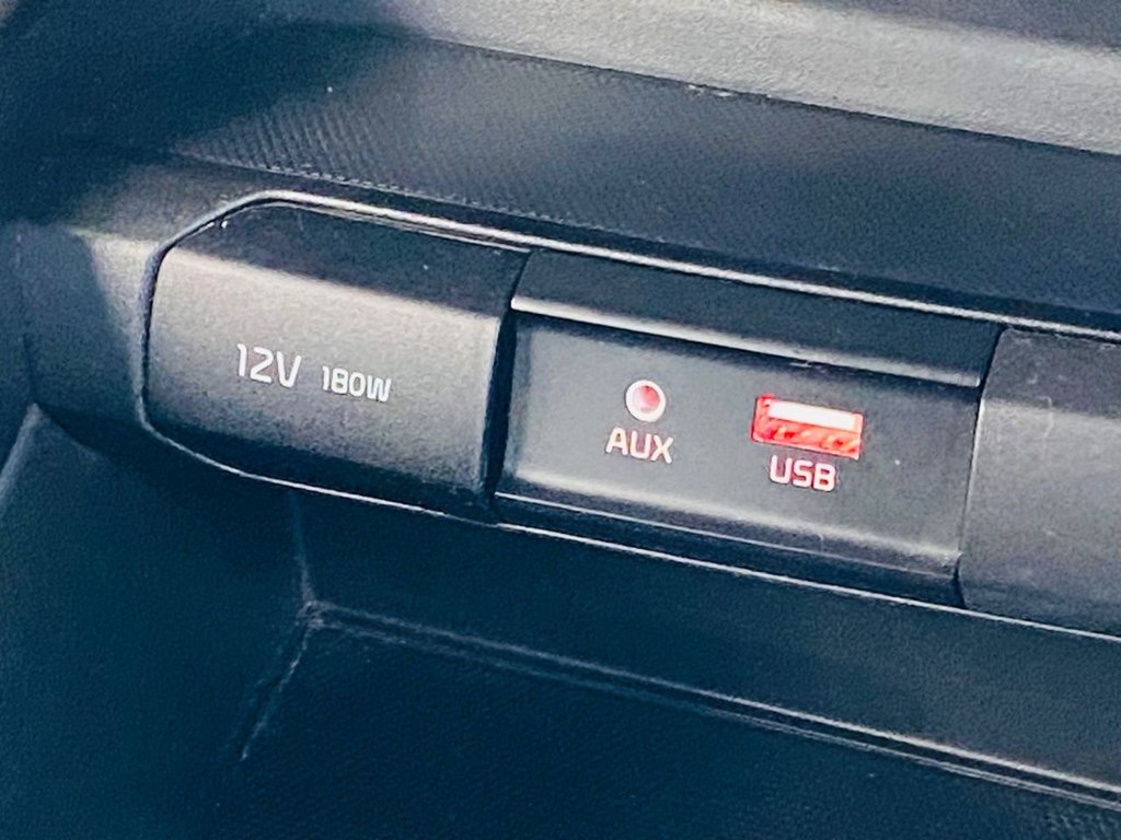 Used Kia Stonic 2018 for sale - 75985872: Photo 22