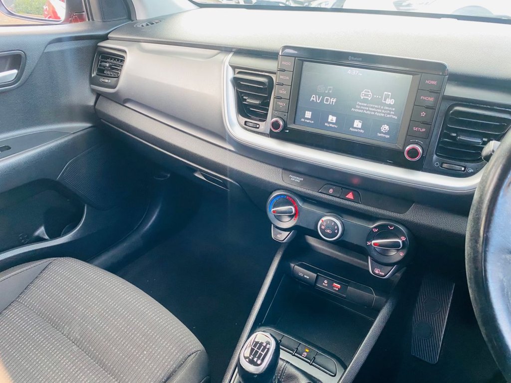 Used Kia Stonic 2018 for sale - 75985872: Photo 25