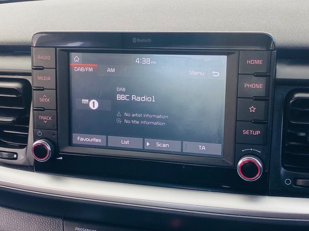 Used Kia Stonic 2018 for sale - 75985872: Photo 27