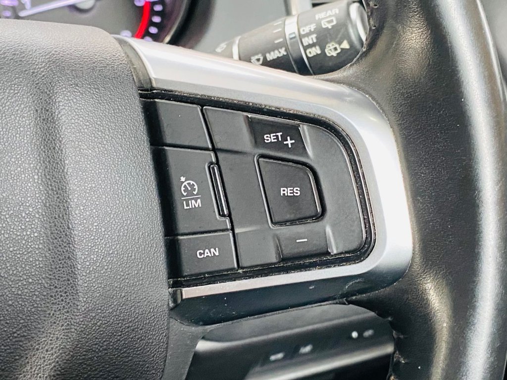 Used Land Rover Discovery Sport 2016 for sale - 76173304: Photo 16