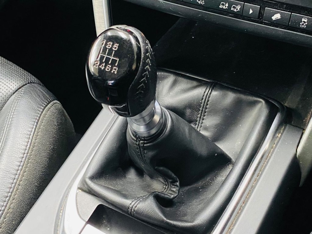 Used Land Rover Discovery Sport 2016 for sale - 76173304: Photo 25