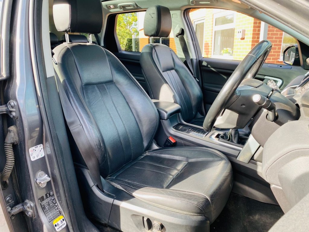 Used Land Rover Discovery Sport 2016 for sale - 76173304: Photo 4