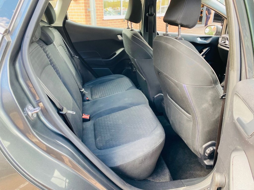 Used Ford Fiesta 2017 for sale - 76389915: Photo 11